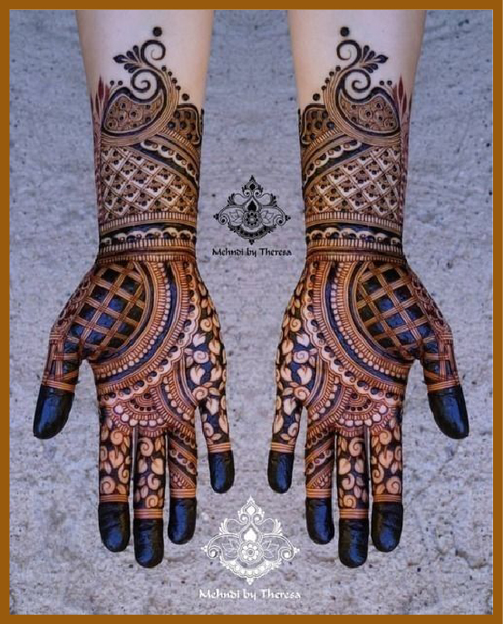 Stylish Front Hand Mehndi Design With Full Finger And Wrist Floral Vines